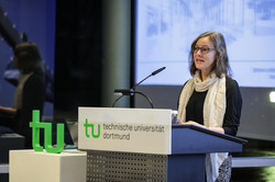 Prof. Dr. Nele McElvany am Redepult
