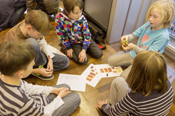 KinderUni Was macht eigentlich ein Manager? Produkzyklus anhand eines Legobausatzes